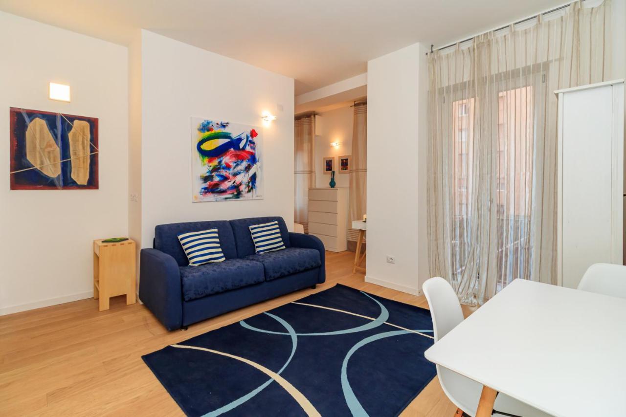 Appartement Joivy Cosy 1Bed Flat In Fiera, Milan Extérieur photo